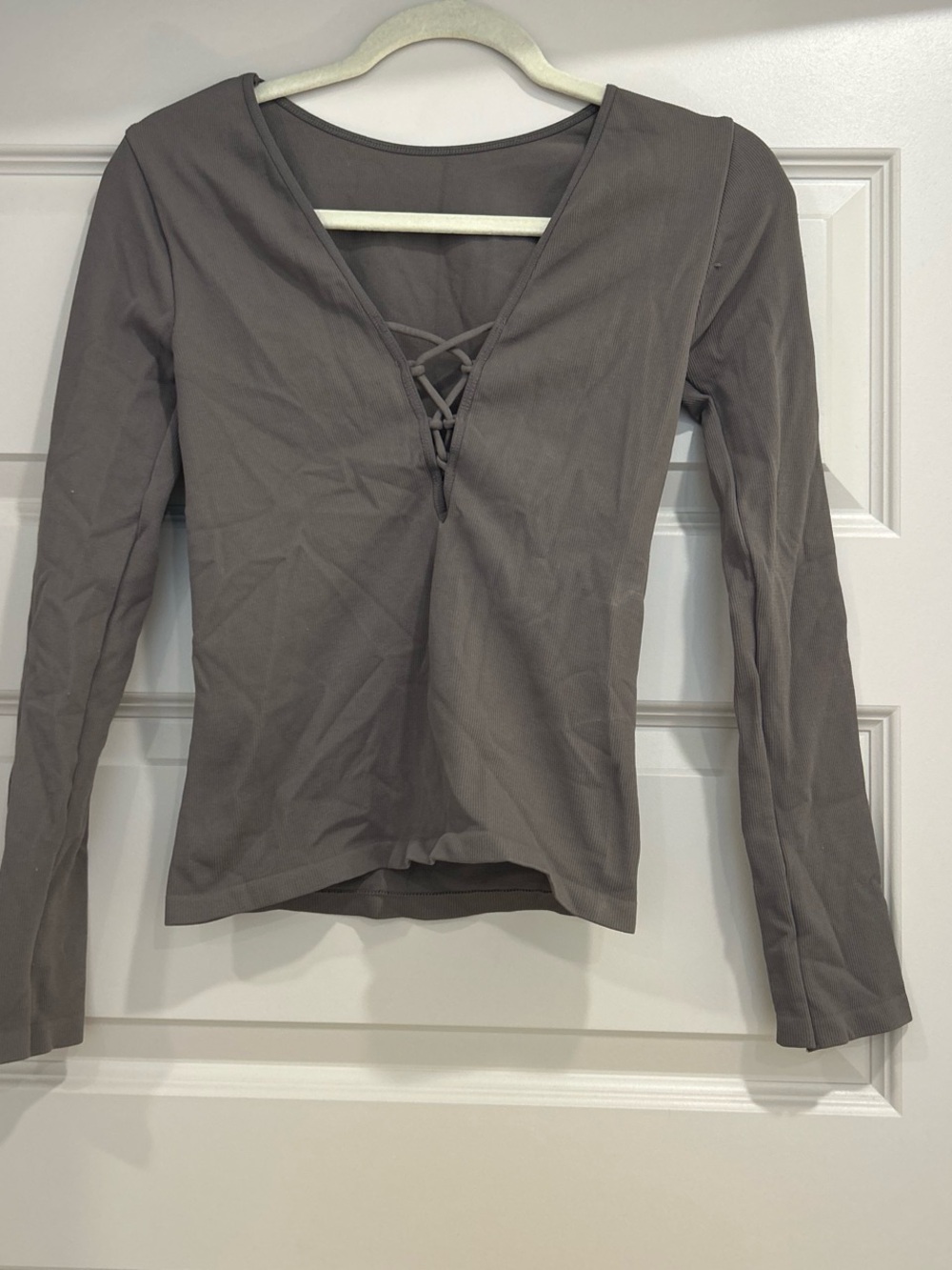 Intimately free people Women's Long Sleeve Lace-Up V-Neck Top - Gray